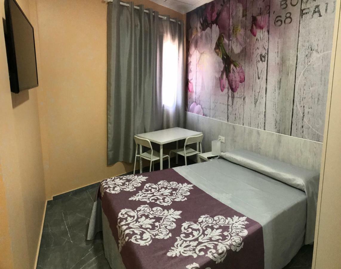 Hostal Kavanna San Pedro de Merida 外观 照片